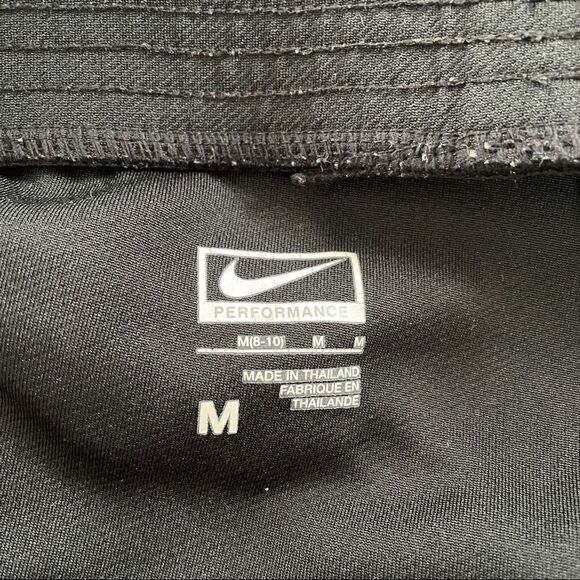 Nike Performance Capri shorts size M - Picture 2 of 2